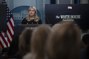 ABD’den İran Açıklaması: “Hürmüz Boğazı Kapatılırsa Çok Daha Sert Karşılık Verilir”